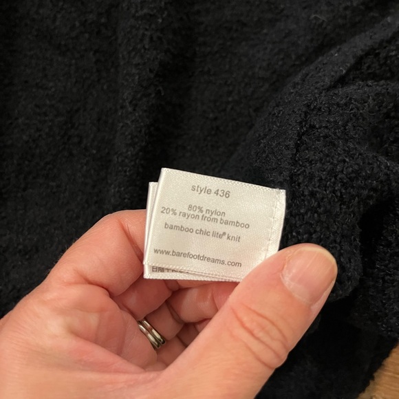 Barefoot Dreams Cozy Chic Lite Island Wrap Waterfall Cardigan Black Sz S/M - Picture 2 of 5